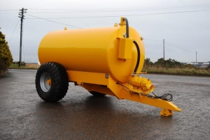 Bespoke Yellow ST/1600 Slurry Tanker